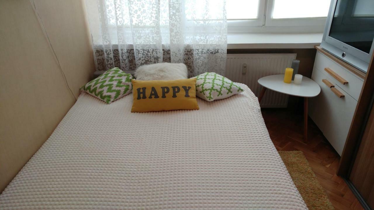 Apartament Centrum Августів Екстер'єр фото